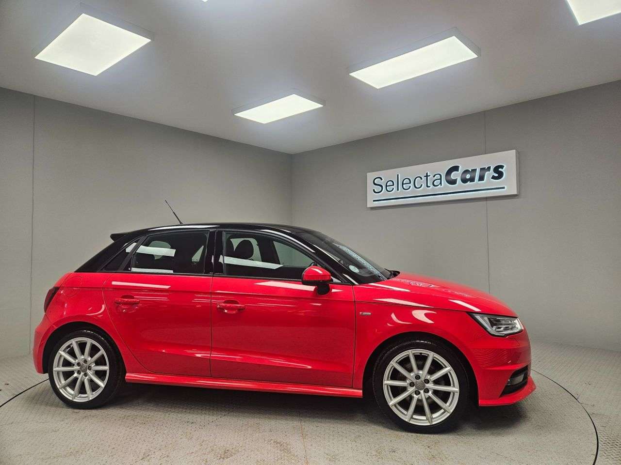2018 AUDI A1 2018 AUDI A1