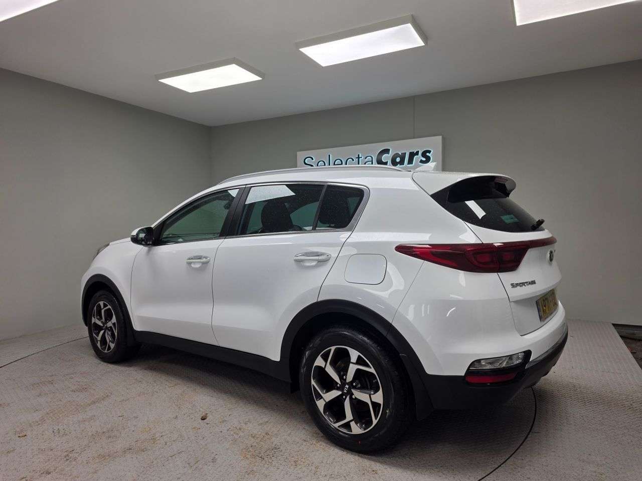 2021 KIA SPORTAGE 2021 KIA SPORTAGE
