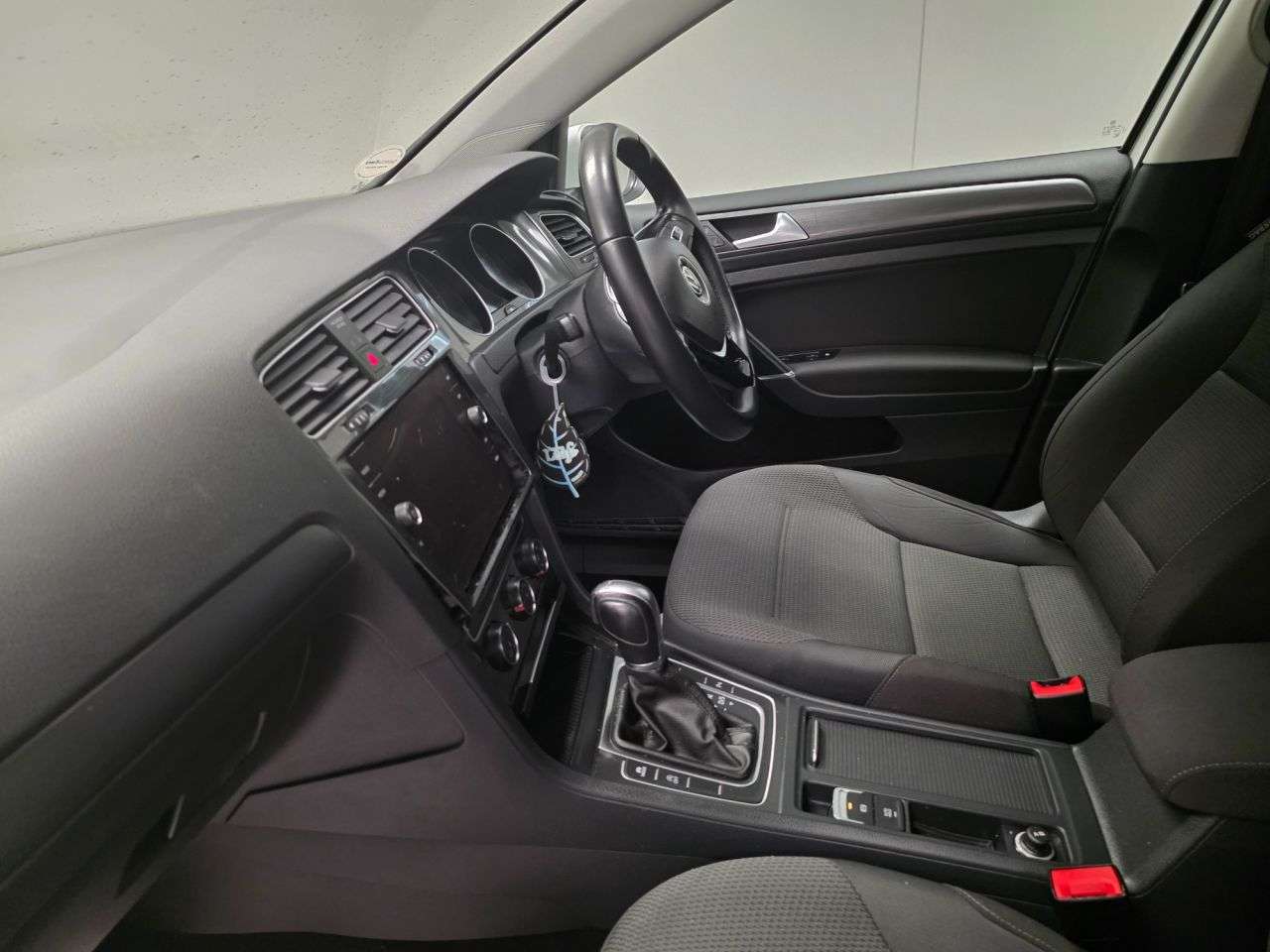 2019 VOLKSWAGEN GOLF 2019 VOLKSWAGEN GOLF