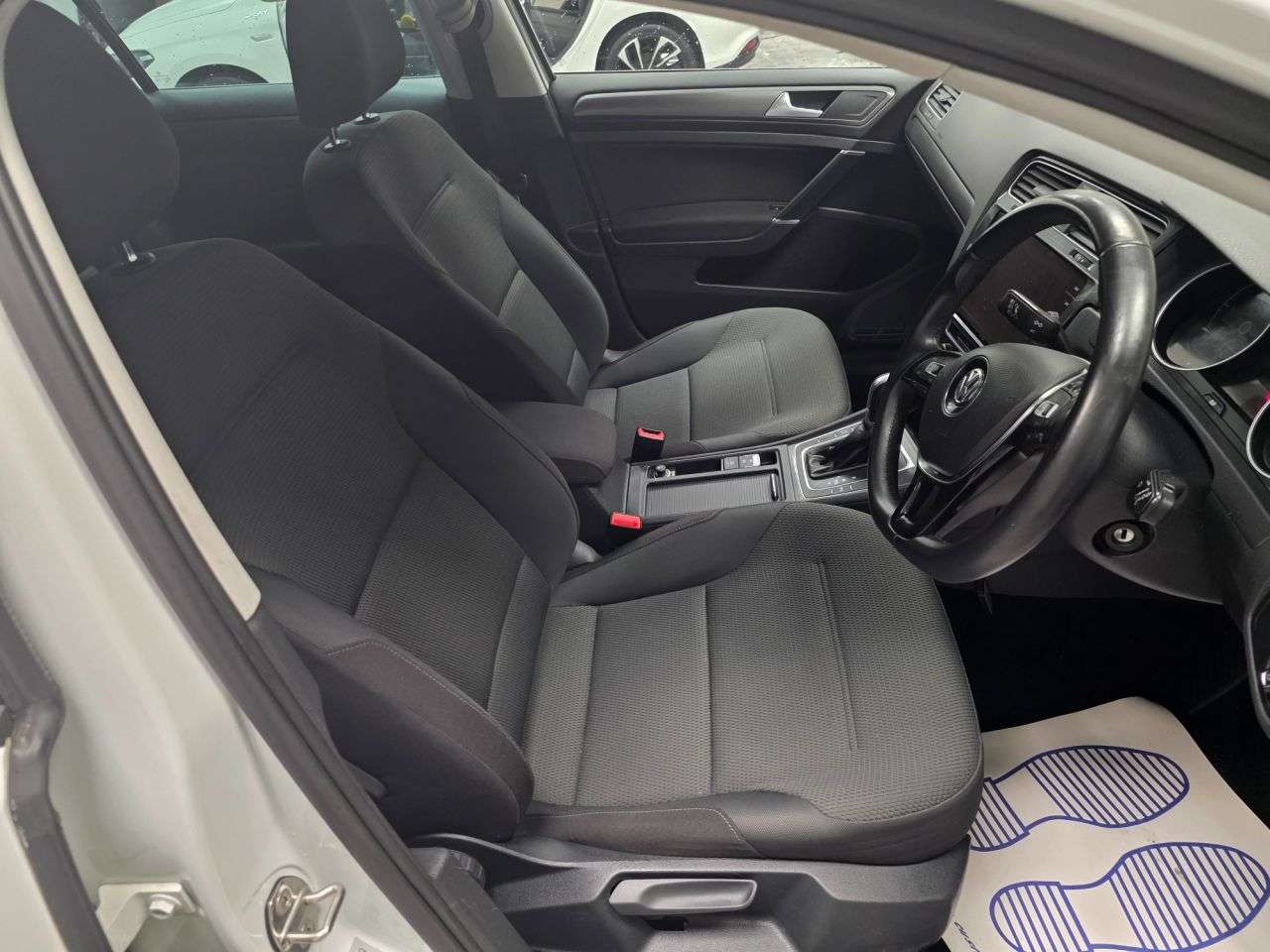 2019 VOLKSWAGEN GOLF 2019 VOLKSWAGEN GOLF