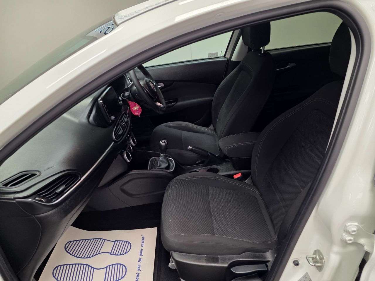 2021 FIAT TIPO 2021 FIAT TIPO