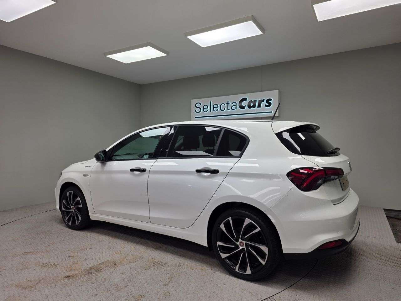 2021 FIAT TIPO 2021 FIAT TIPO