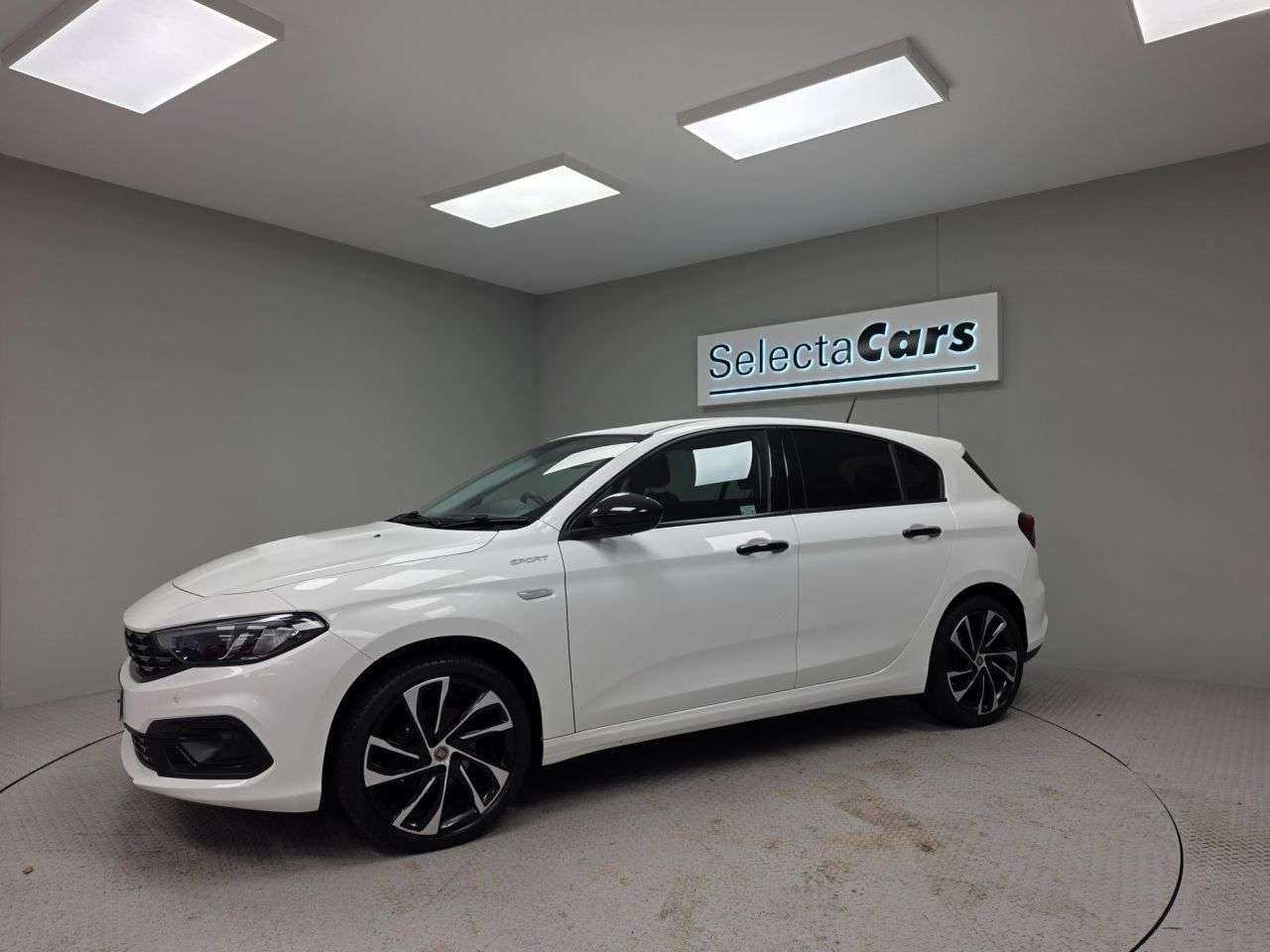 2021 FIAT TIPO 2021 FIAT TIPO