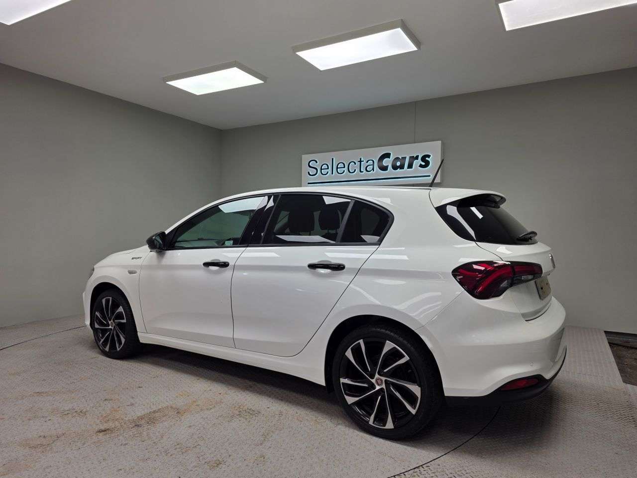 2021 FIAT TIPO 2021 FIAT TIPO