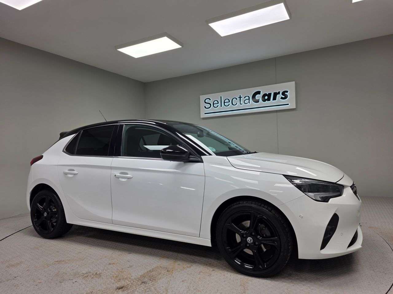 A 2020 VAUXHALL CORSA 1.2 Turbo Ultimate Nav Hatchback 5dr Petrol Auto Euro 6 (s/s) (100 ps) A 2020 VAUXHALL CORSA 1.2 Turbo Ultimate Nav Hatchback 5dr Petrol Auto Euro 6 (s/s) (100 ps)