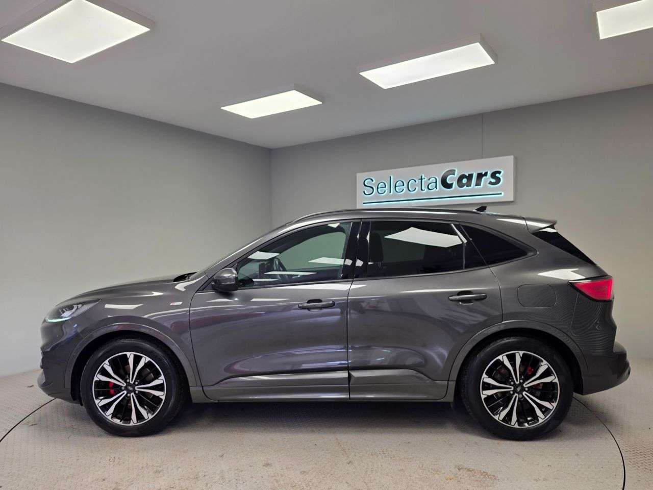 2020 FORD KUGA 2020 FORD KUGA