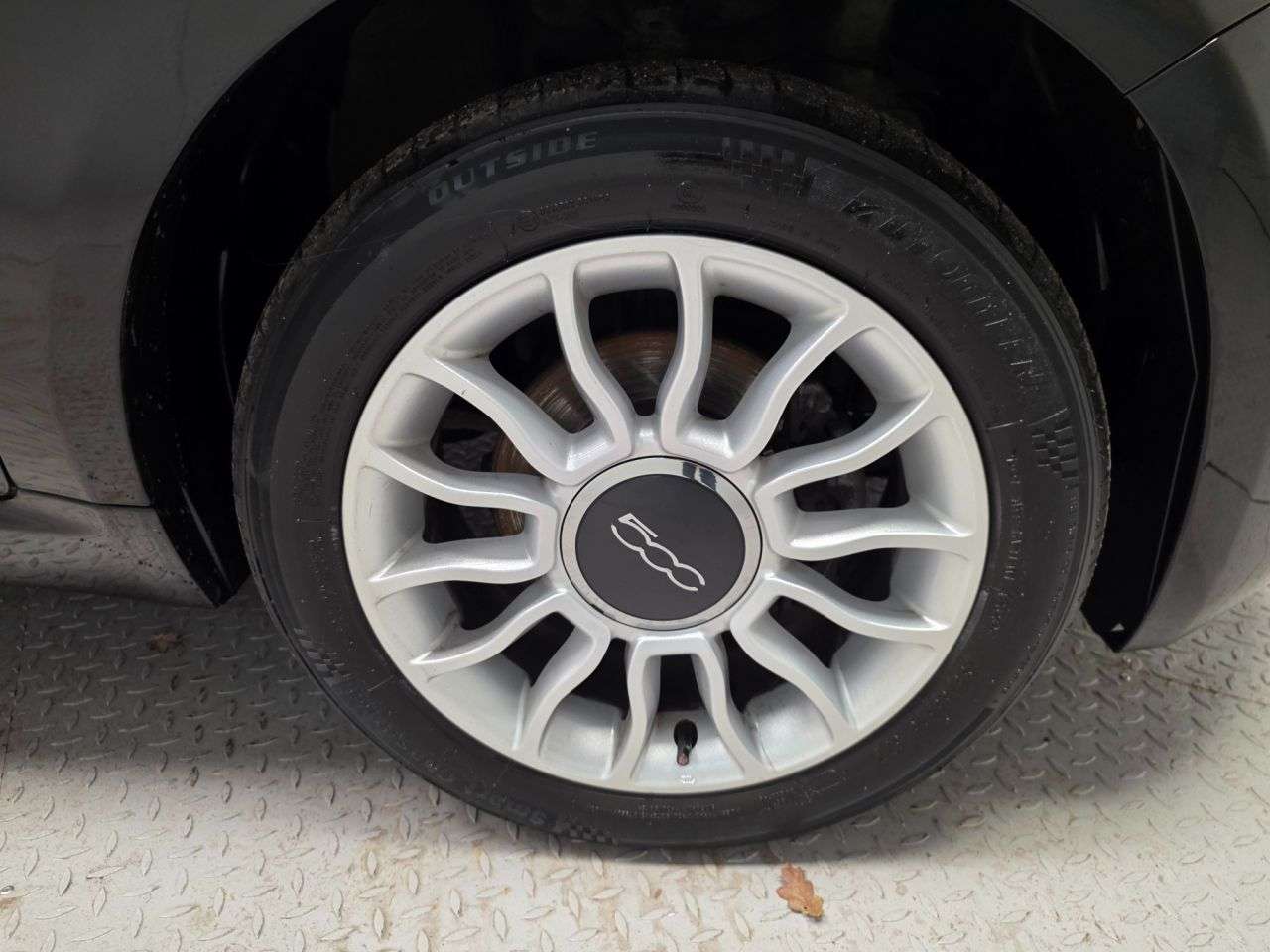 2018 FIAT 500 2018 FIAT 500