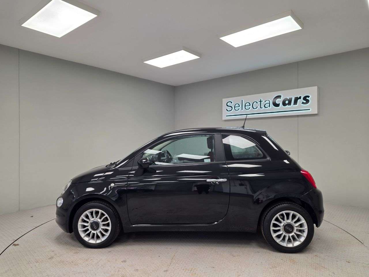 2018 FIAT 500 2018 FIAT 500