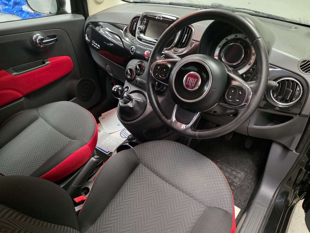 2018 FIAT 500 2018 FIAT 500
