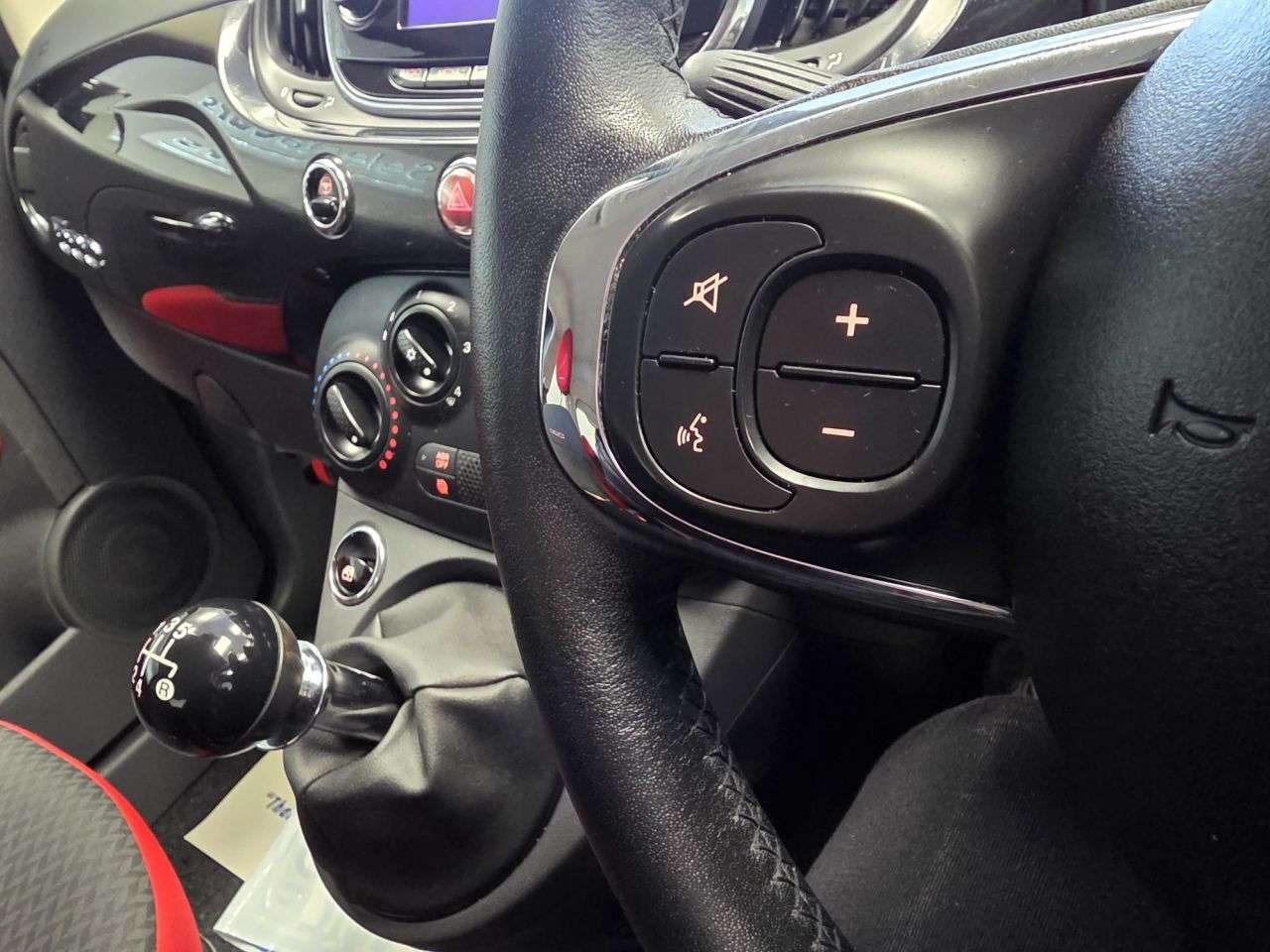 2018 FIAT 500 2018 FIAT 500