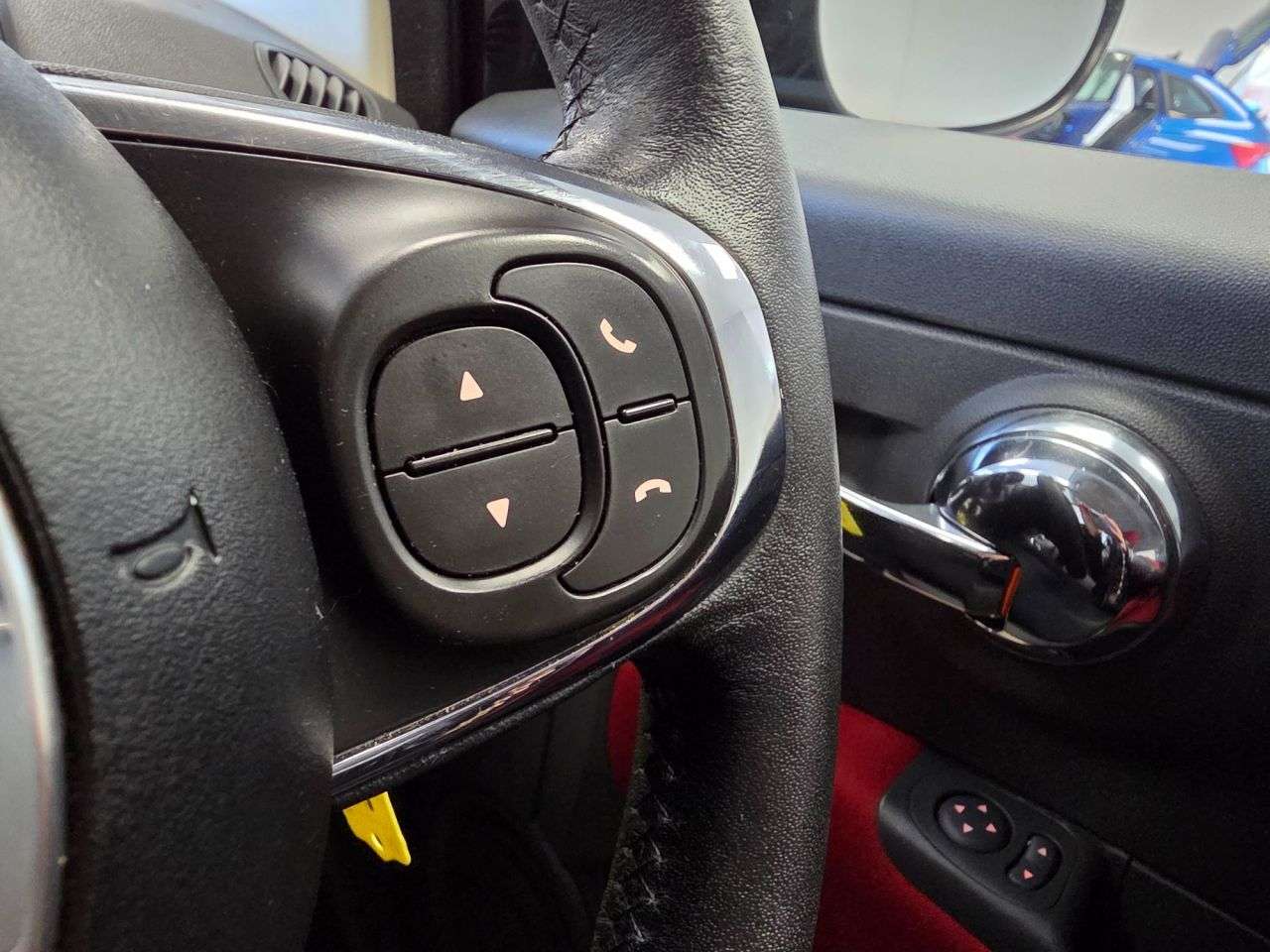 2018 FIAT 500 2018 FIAT 500