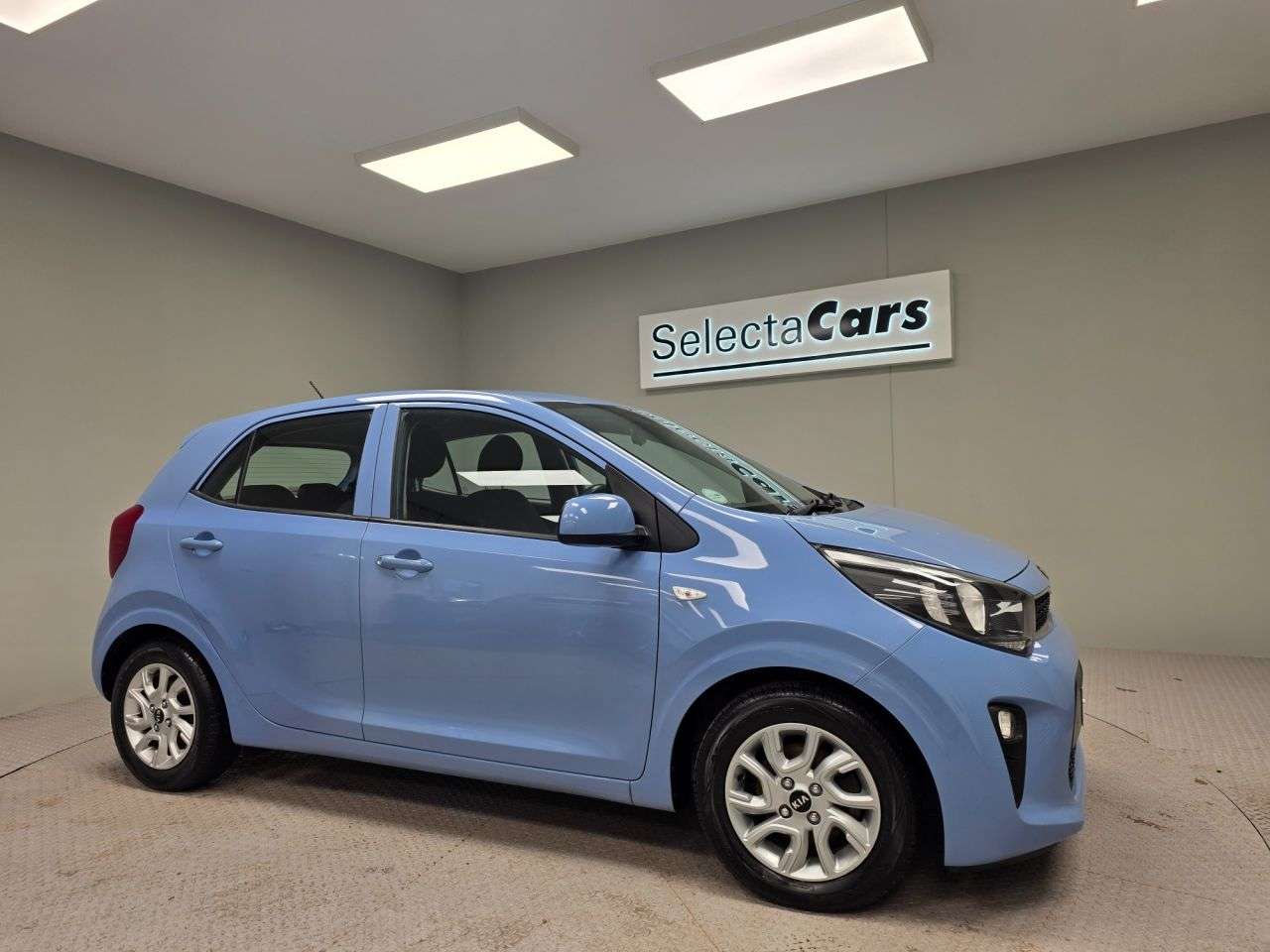 A 2019 KIA PICANTO 1.0 2 Hatchback 5dr Petrol Manual Euro 6 (s/s) (66 bhp) A 2019 KIA PICANTO 1.0 2 Hatchback 5dr Petrol Manual Euro 6 (s/s) (66 bhp)