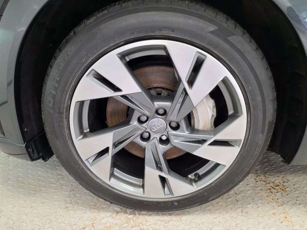 2019 AUDI E-TRON 2019 AUDI E-TRON