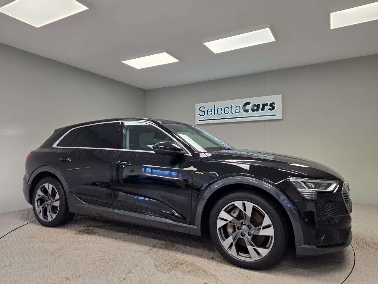 2019 AUDI E-TRON 2019 AUDI E-TRON