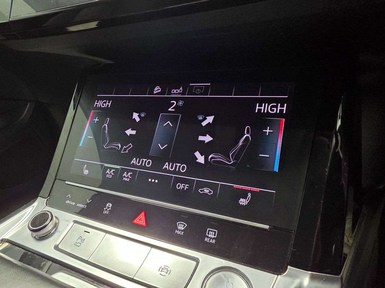 2019 AUDI E-TRON 2019 AUDI E-TRON