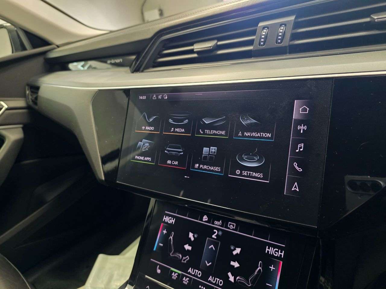 2019 AUDI E-TRON 2019 AUDI E-TRON