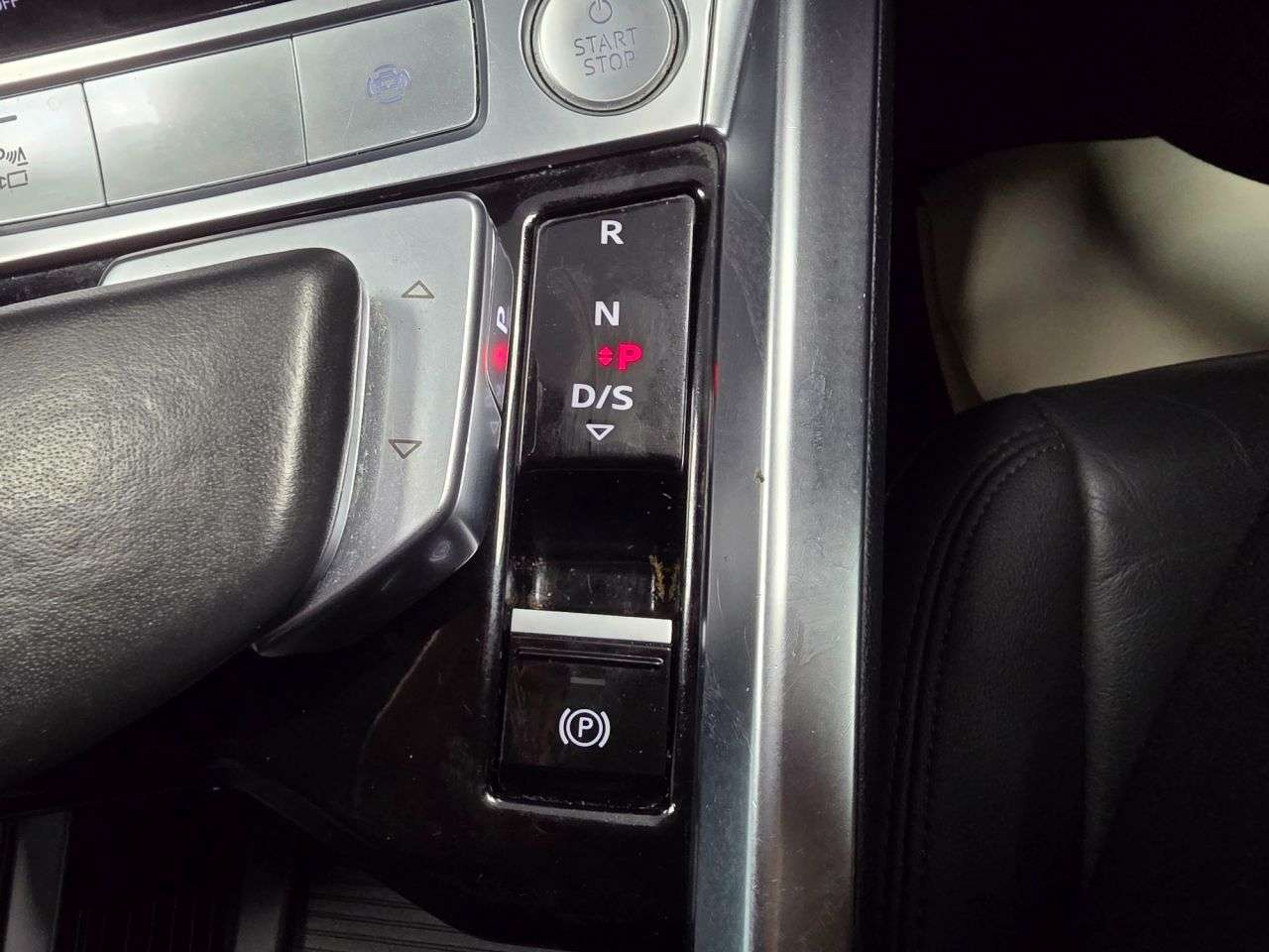 2019 AUDI E-TRON 2019 AUDI E-TRON