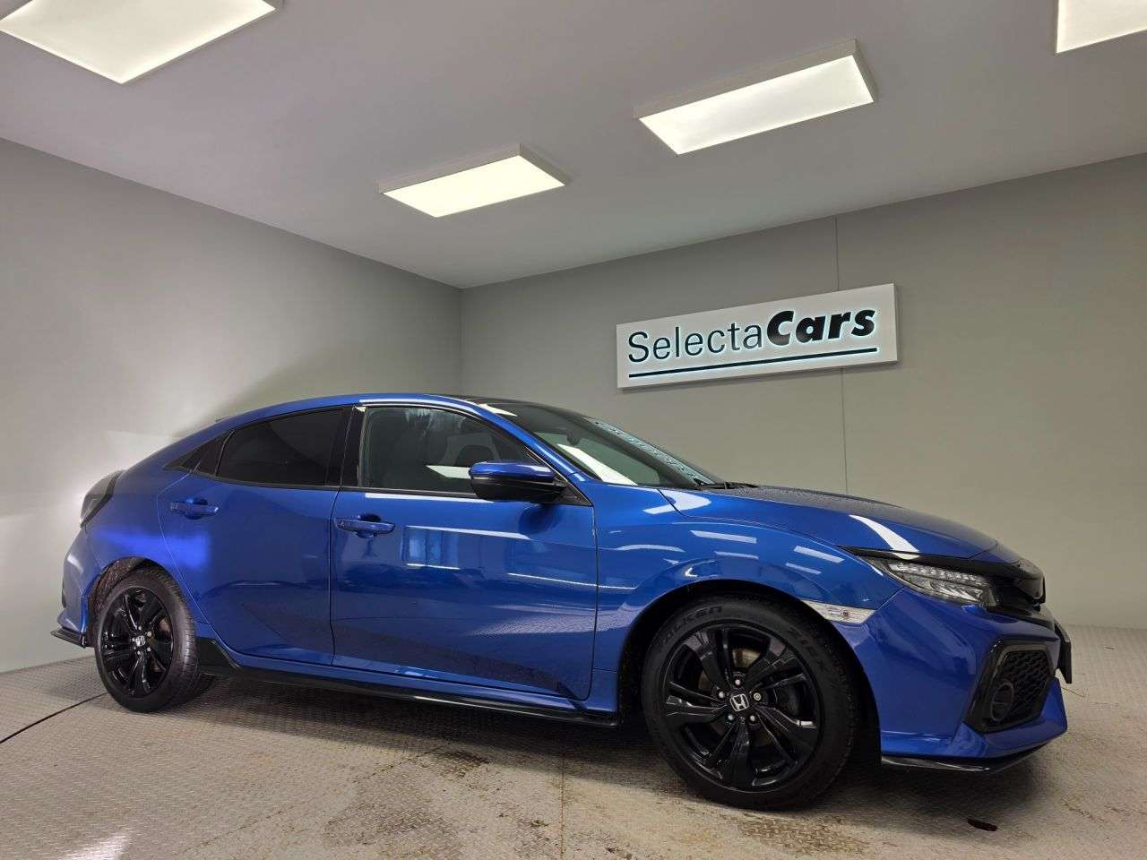 A 2019 HONDA CIVIC 1.5 VTEC Turbo GPF Sport Plus Hatchback 5dr Petrol Manual Euro 6 (s/s) (182 A 2019 HONDA CIVIC 1.5 VTEC Turbo GPF Sport Plus Hatchback 5dr Petrol Manual Euro 6 (s/s) (182