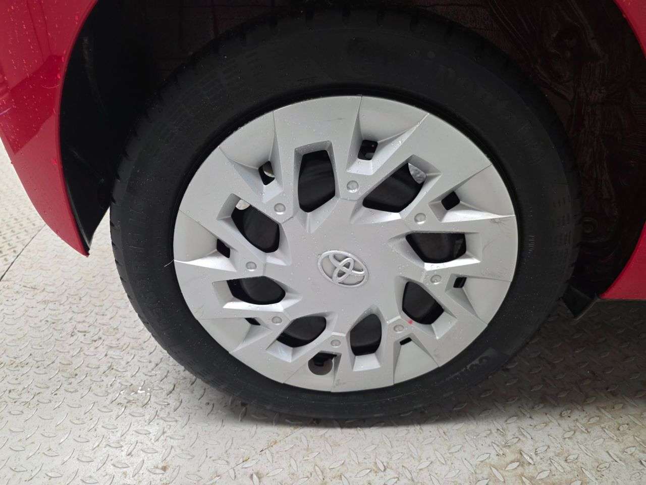 2021 TOYOTA AYGO 2021 TOYOTA AYGO