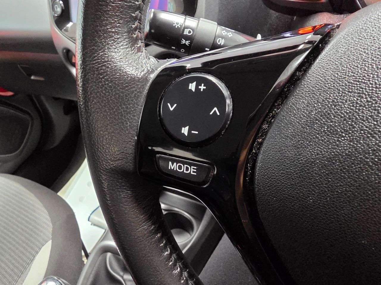 2021 TOYOTA AYGO 2021 TOYOTA AYGO