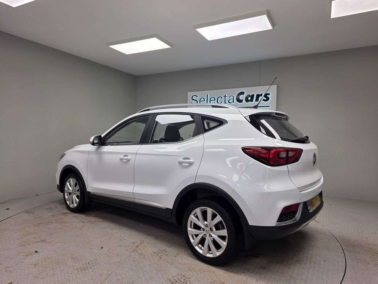 A 2017 MG MG ZS 1.5 VTi-TECH Excite SUV 5dr Petrol Manual Euro 6 (s/s) (106 ps) A 2017 MG MG ZS 1.5 VTi-TECH Excite SUV 5dr Petrol Manual Euro 6 (s/s) (106 ps)