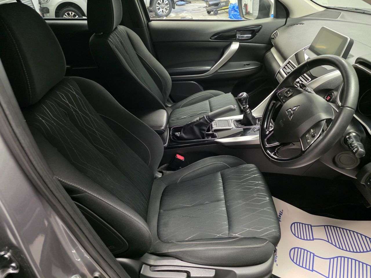 2018 MITSUBISHI ECLIPSE CROSS 2018 MITSUBISHI ECLIPSE CROSS