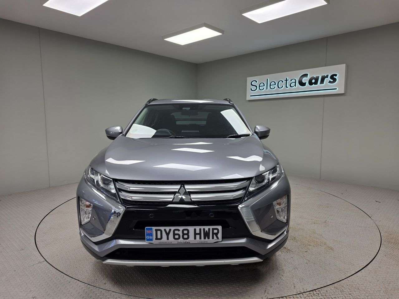A 2018 MITSUBISHI ECLIPSE CROSS 1.5T 3 SUV 5dr Petrol Manual Euro 6 (s/s) (163 ps) A 2018 MITSUBISHI ECLIPSE CROSS 1.5T 3 SUV 5dr Petrol Manual Euro 6 (s/s) (163 ps)