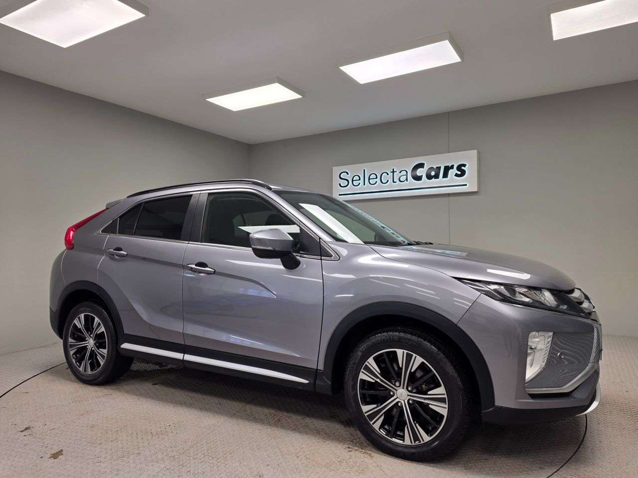 A 2018 MITSUBISHI ECLIPSE CROSS 1.5T 3 SUV 5dr Petrol Manual Euro 6 (s/s) (163 ps) A 2018 MITSUBISHI ECLIPSE CROSS 1.5T 3 SUV 5dr Petrol Manual Euro 6 (s/s) (163 ps)