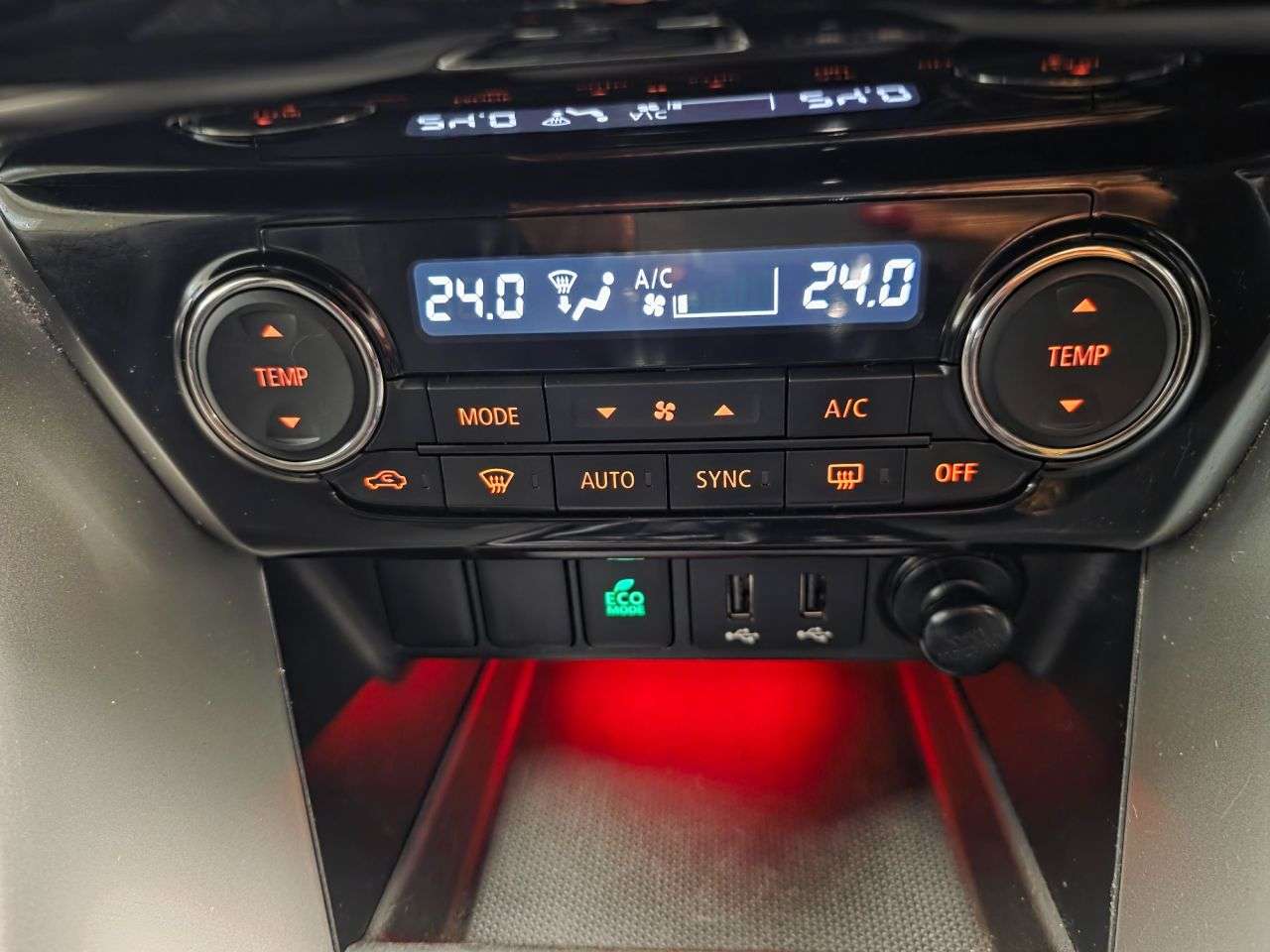 2018 MITSUBISHI ECLIPSE CROSS 2018 MITSUBISHI ECLIPSE CROSS