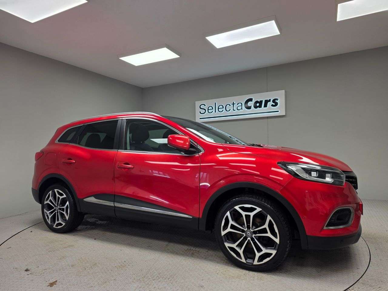A 2019 RENAULT KADJAR 1.3 TCe GT Line SUV 5dr Petrol Manual Euro 6 (s/s) (140 ps) A 2019 RENAULT KADJAR 1.3 TCe GT Line SUV 5dr Petrol Manual Euro 6 (s/s) (140 ps)