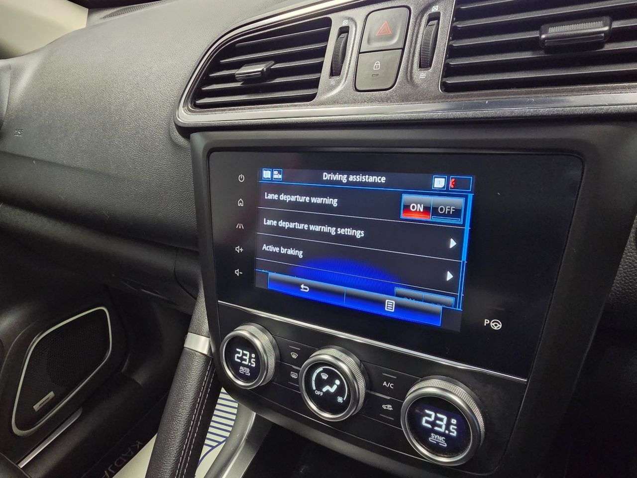 2019 RENAULT KADJAR 2019 RENAULT KADJAR