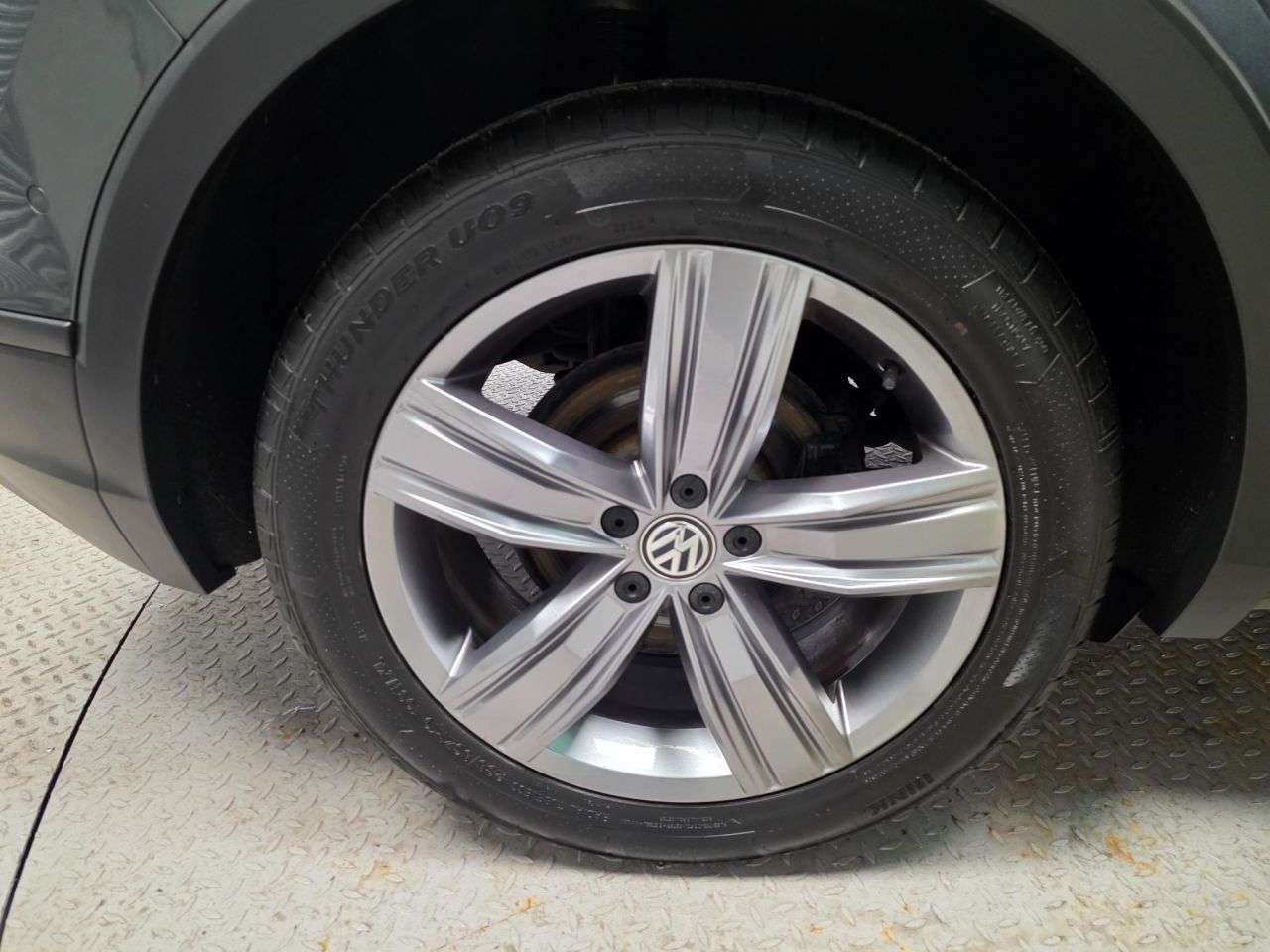 2019 VOLKSWAGEN TIGUAN 2019 VOLKSWAGEN TIGUAN