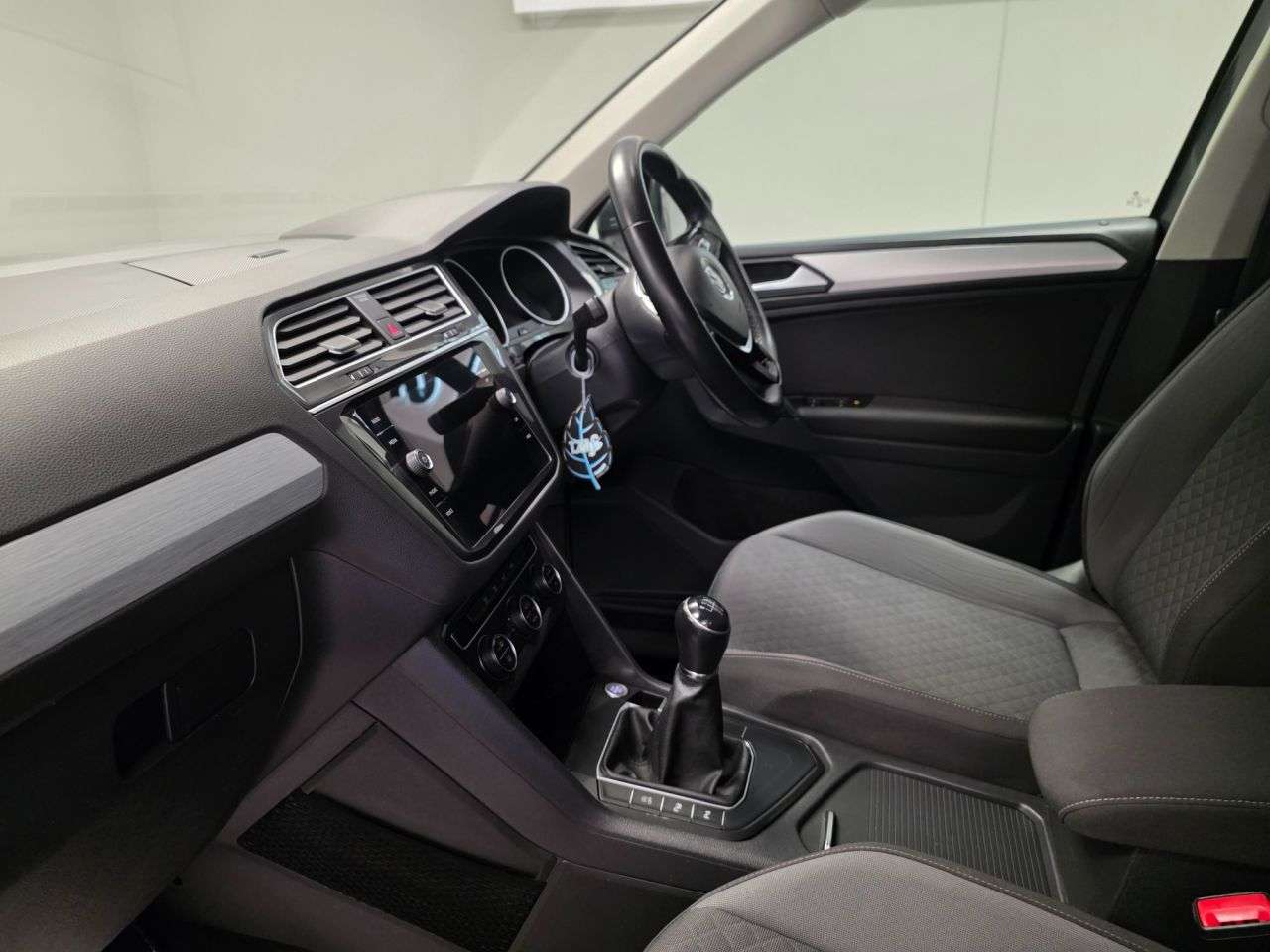 2019 VOLKSWAGEN TIGUAN 2019 VOLKSWAGEN TIGUAN