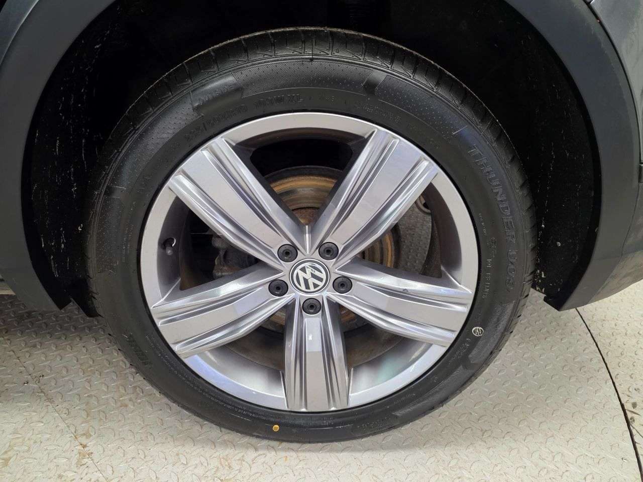 2019 VOLKSWAGEN TIGUAN 2019 VOLKSWAGEN TIGUAN