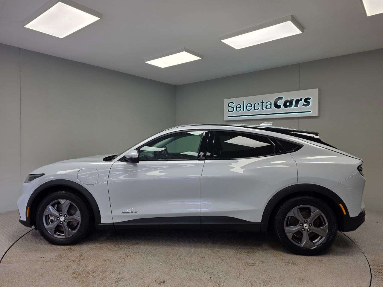 2022 FORD MUSTANG MACH-E 2022 FORD MUSTANG MACH-E