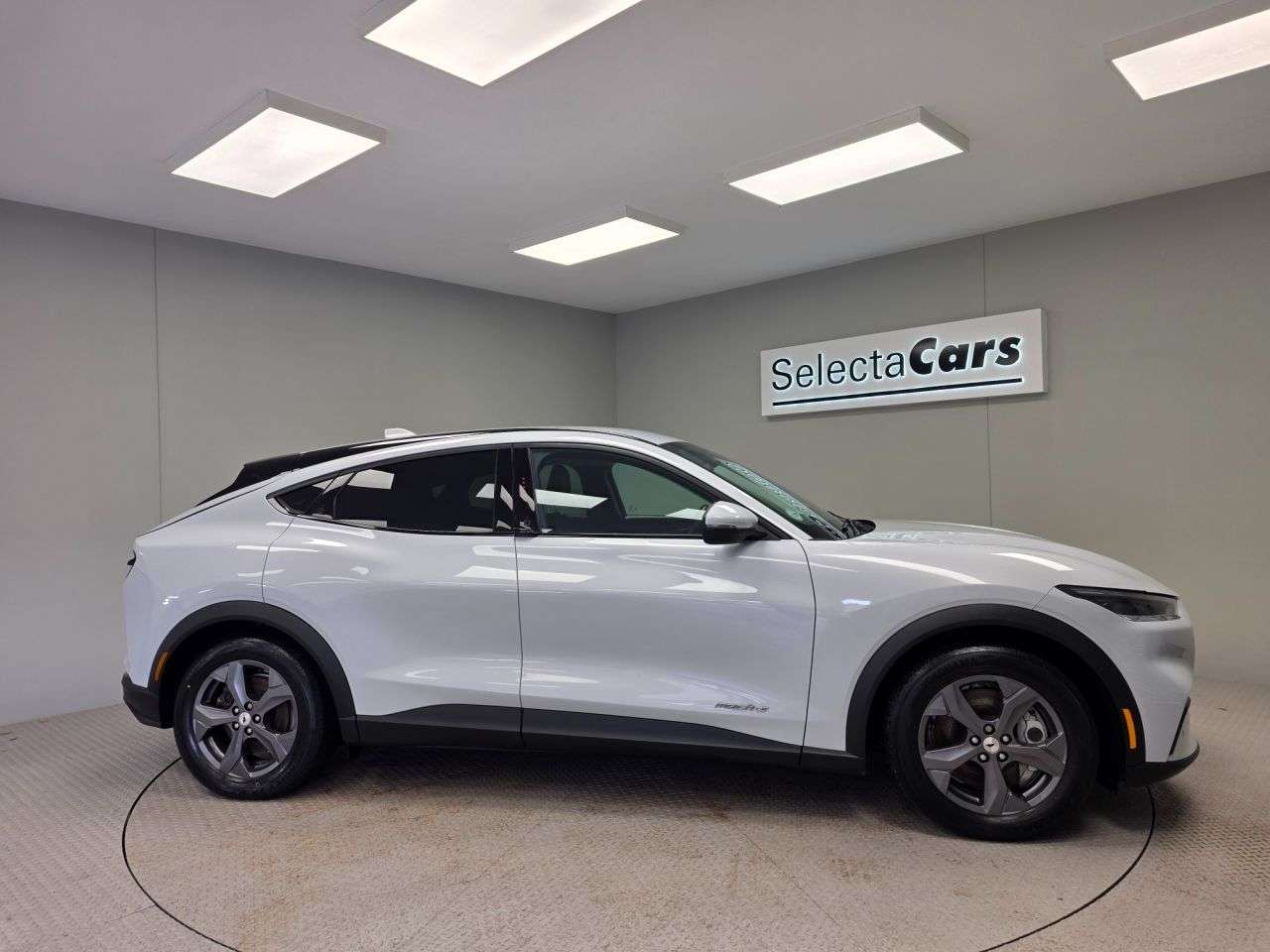 2022 FORD MUSTANG MACH-E 2022 FORD MUSTANG MACH-E