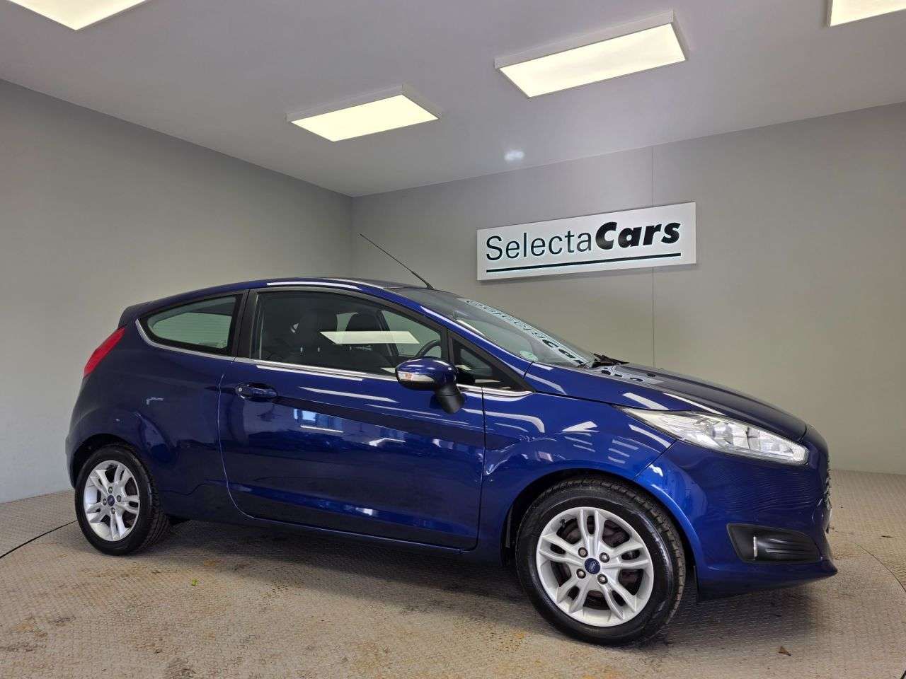 A 2016 FORD FIESTA 1.25 Zetec Hatchback 3dr Petrol Manual Euro 6 (82 ps) A 2016 FORD FIESTA 1.25 Zetec Hatchback 3dr Petrol Manual Euro 6 (82 ps)