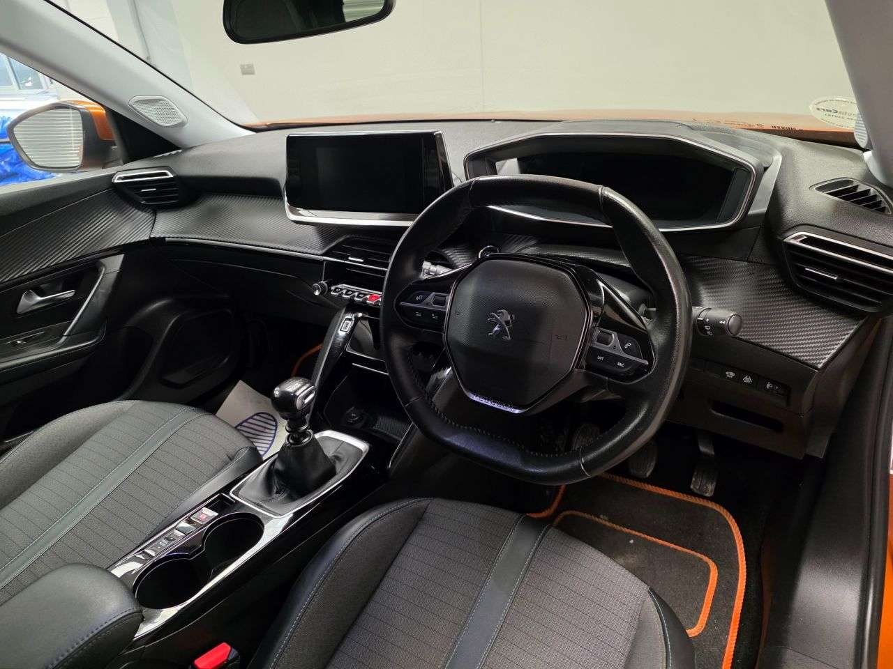 2021 PEUGEOT 2008 2021 PEUGEOT 2008