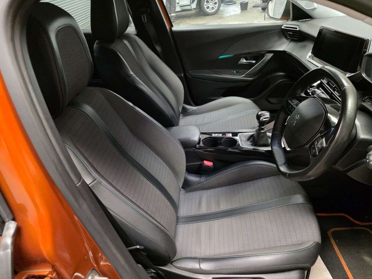 2021 PEUGEOT 2008 2021 PEUGEOT 2008