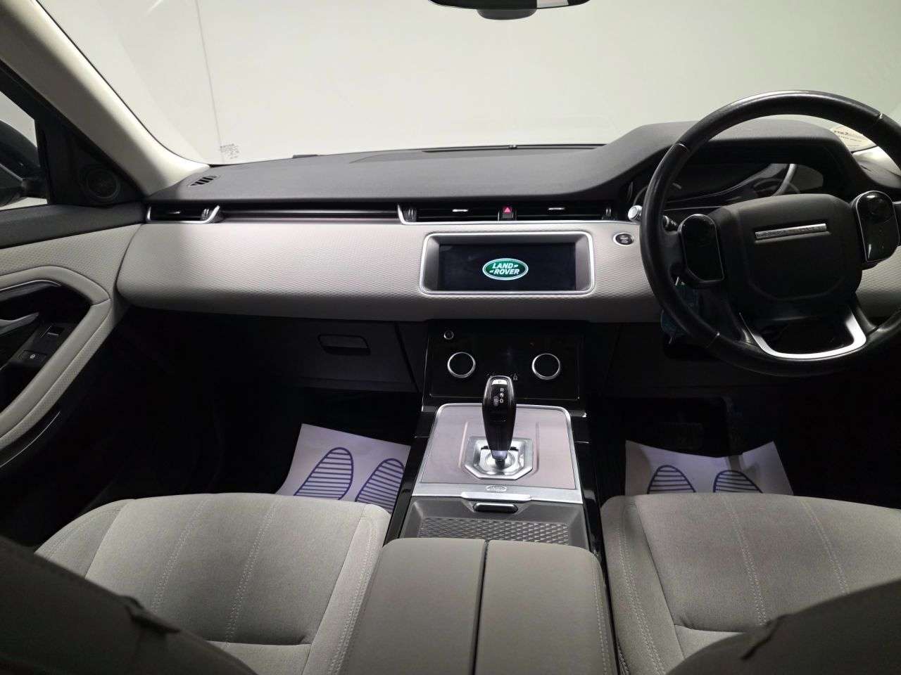 2020 LAND ROVER RANGE ROVER EVOQUE 2020 LAND ROVER RANGE ROVER EVOQUE