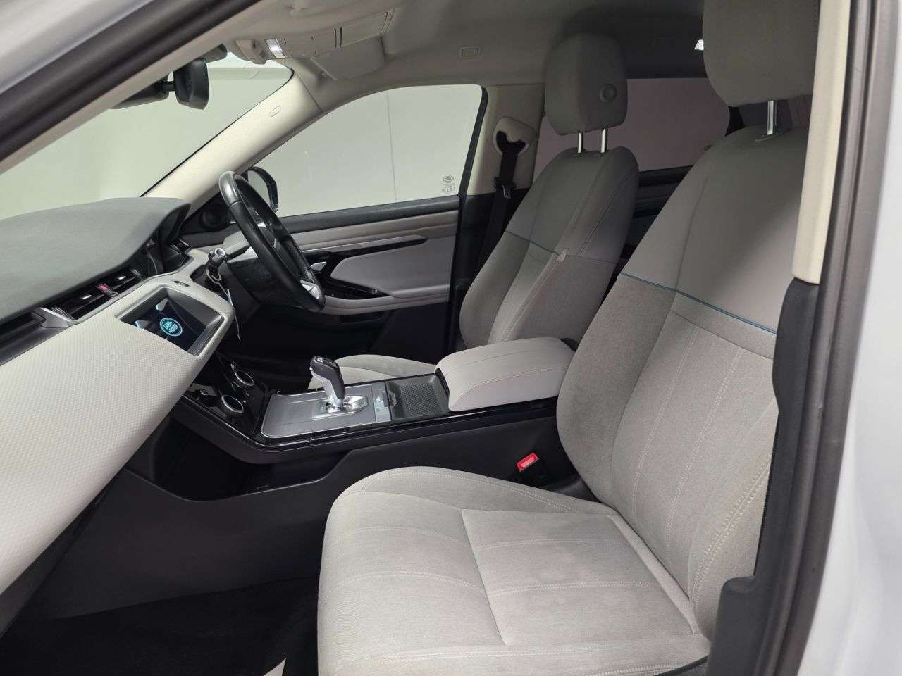 2020 LAND ROVER RANGE ROVER EVOQUE 2020 LAND ROVER RANGE ROVER EVOQUE