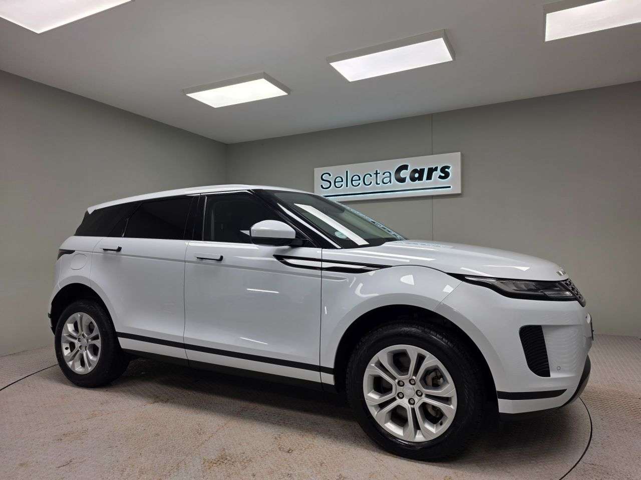 2020 LAND ROVER RANGE ROVER EVOQUE 2020 LAND ROVER RANGE ROVER EVOQUE