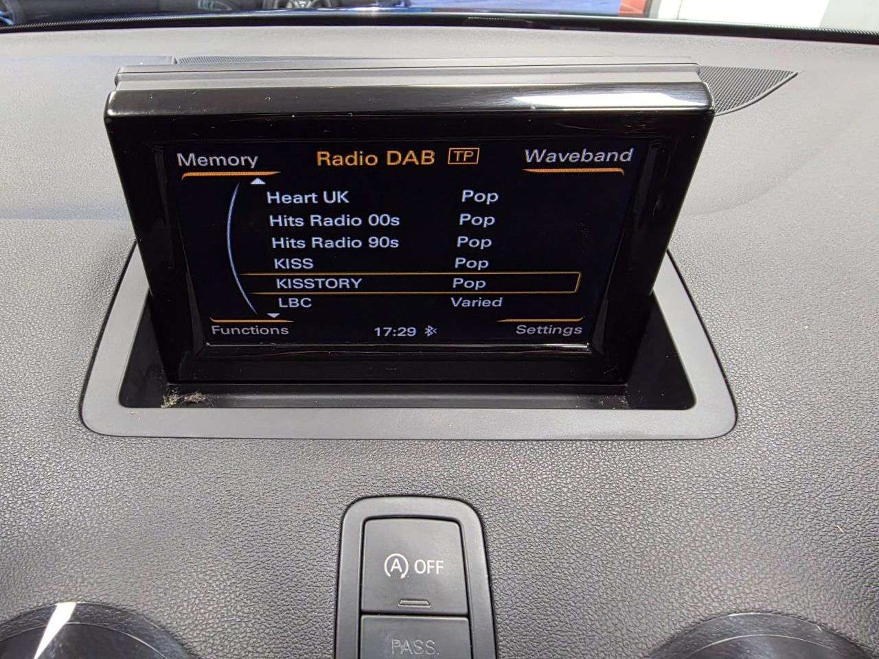 2016 AUDI A1 2016 AUDI A1