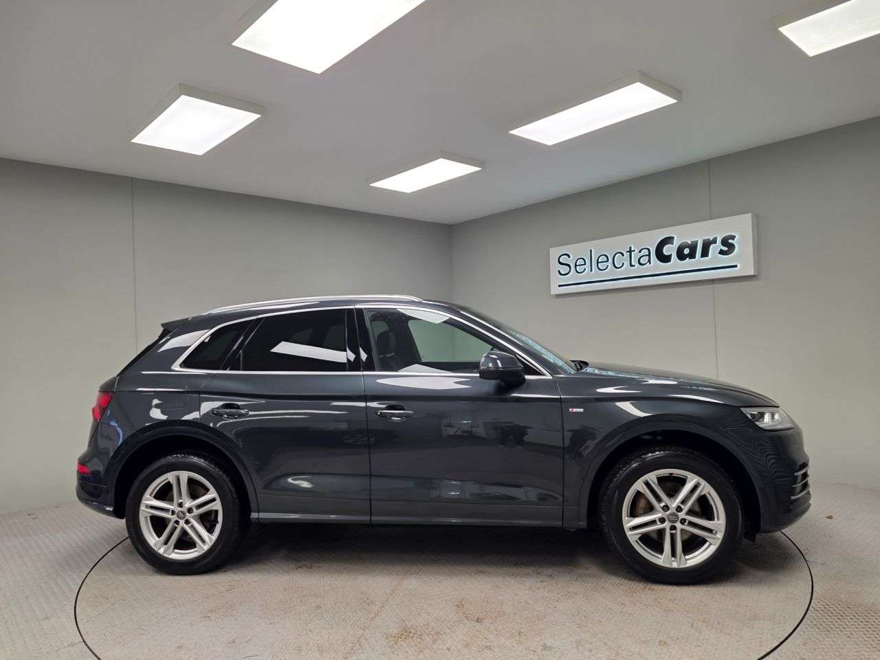 2017 AUDI Q5 2017 AUDI Q5