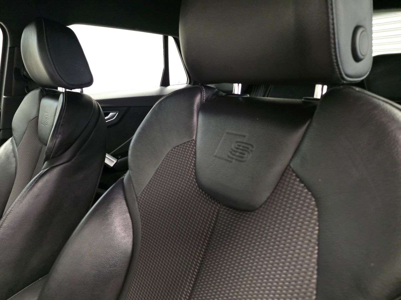 2018 AUDI Q2 2018 AUDI Q2