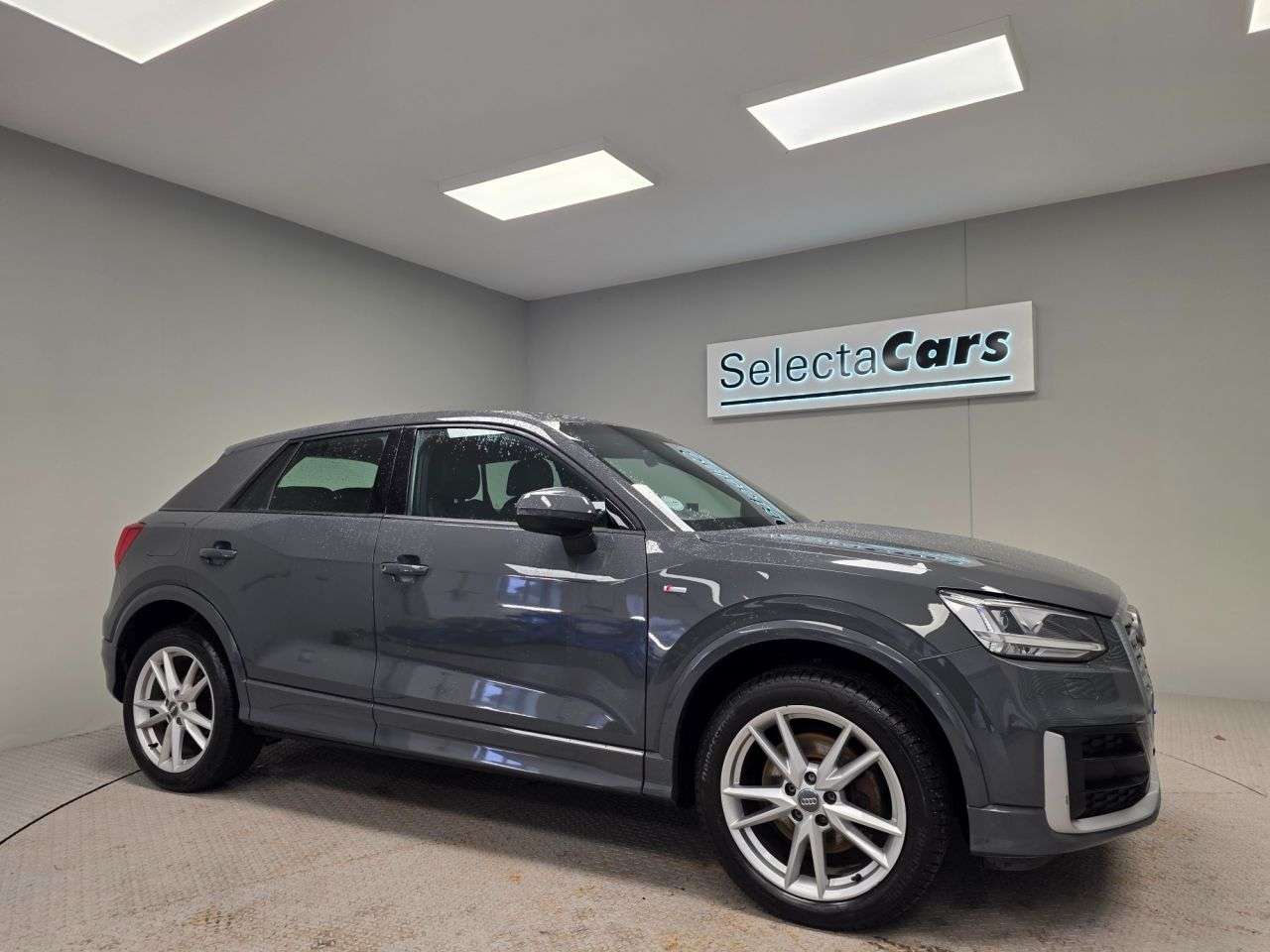 A 2018 AUDI Q2 1.4 TFSI CoD S line SUV 5dr Petrol Manual Euro 6 (s/s) (150 ps) A 2018 AUDI Q2 1.4 TFSI CoD S line SUV 5dr Petrol Manual Euro 6 (s/s) (150 ps)