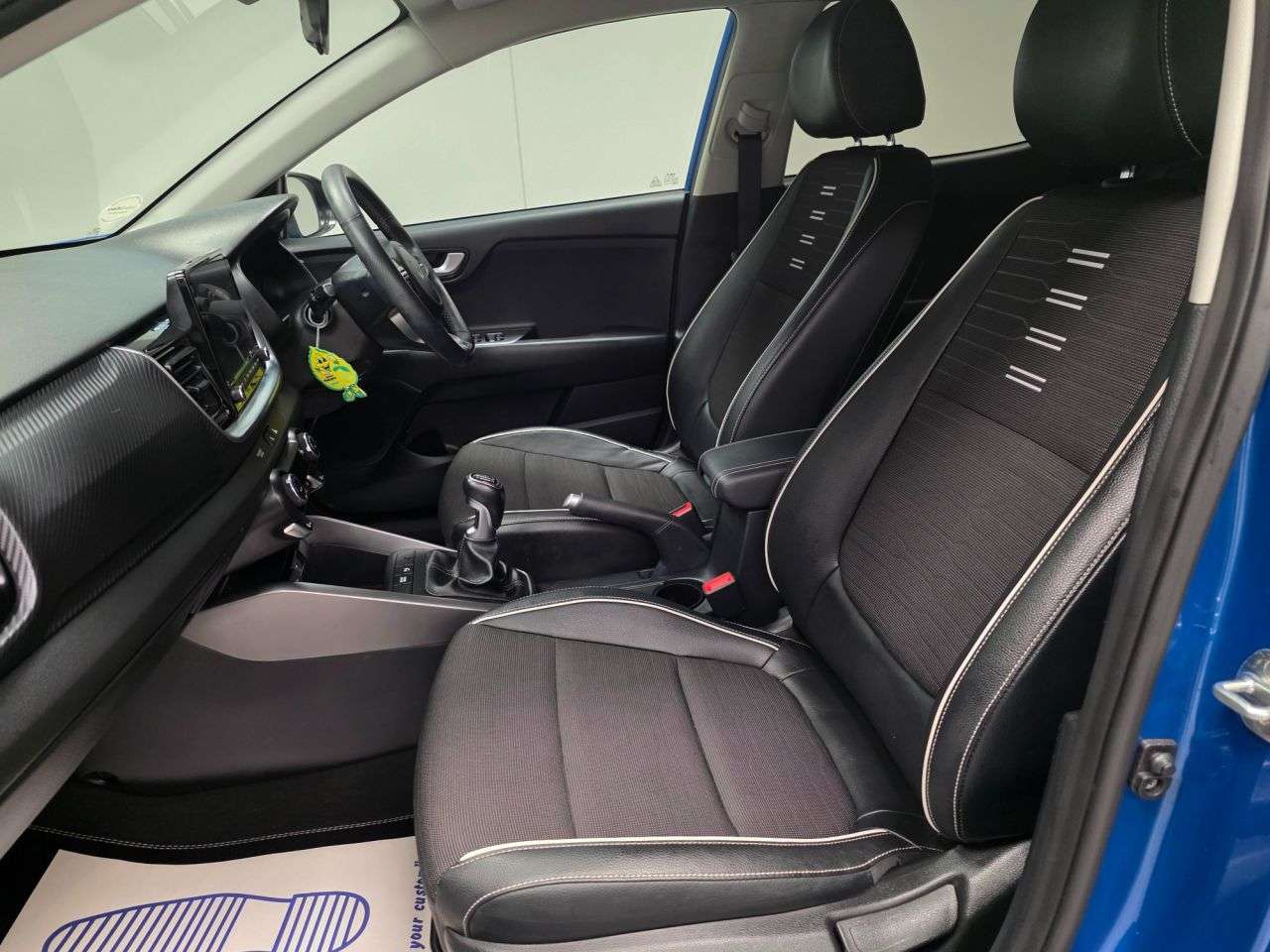 2022 KIA STONIC 2022 KIA STONIC