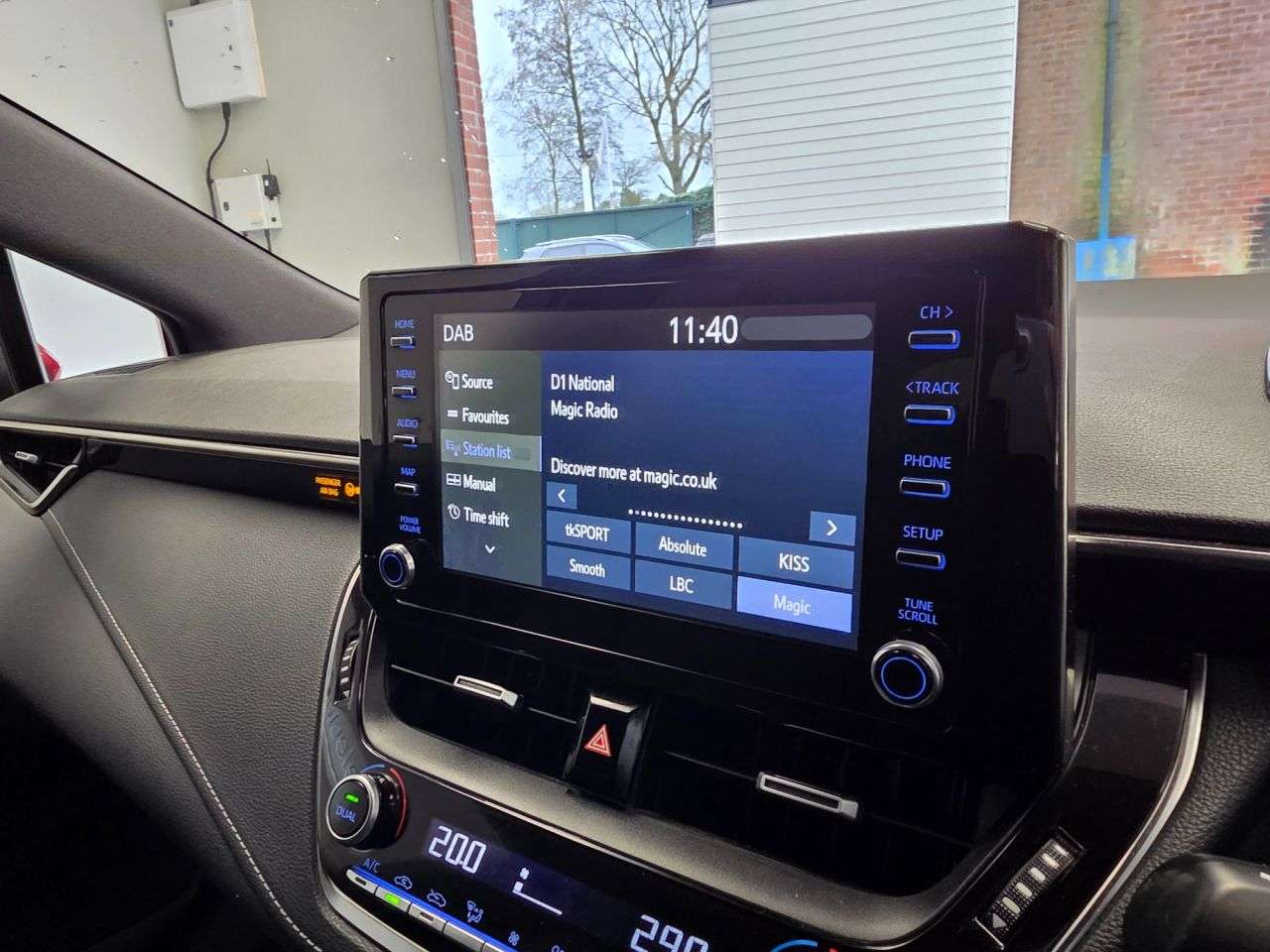 2019 TOYOTA COROLLA 2019 TOYOTA COROLLA