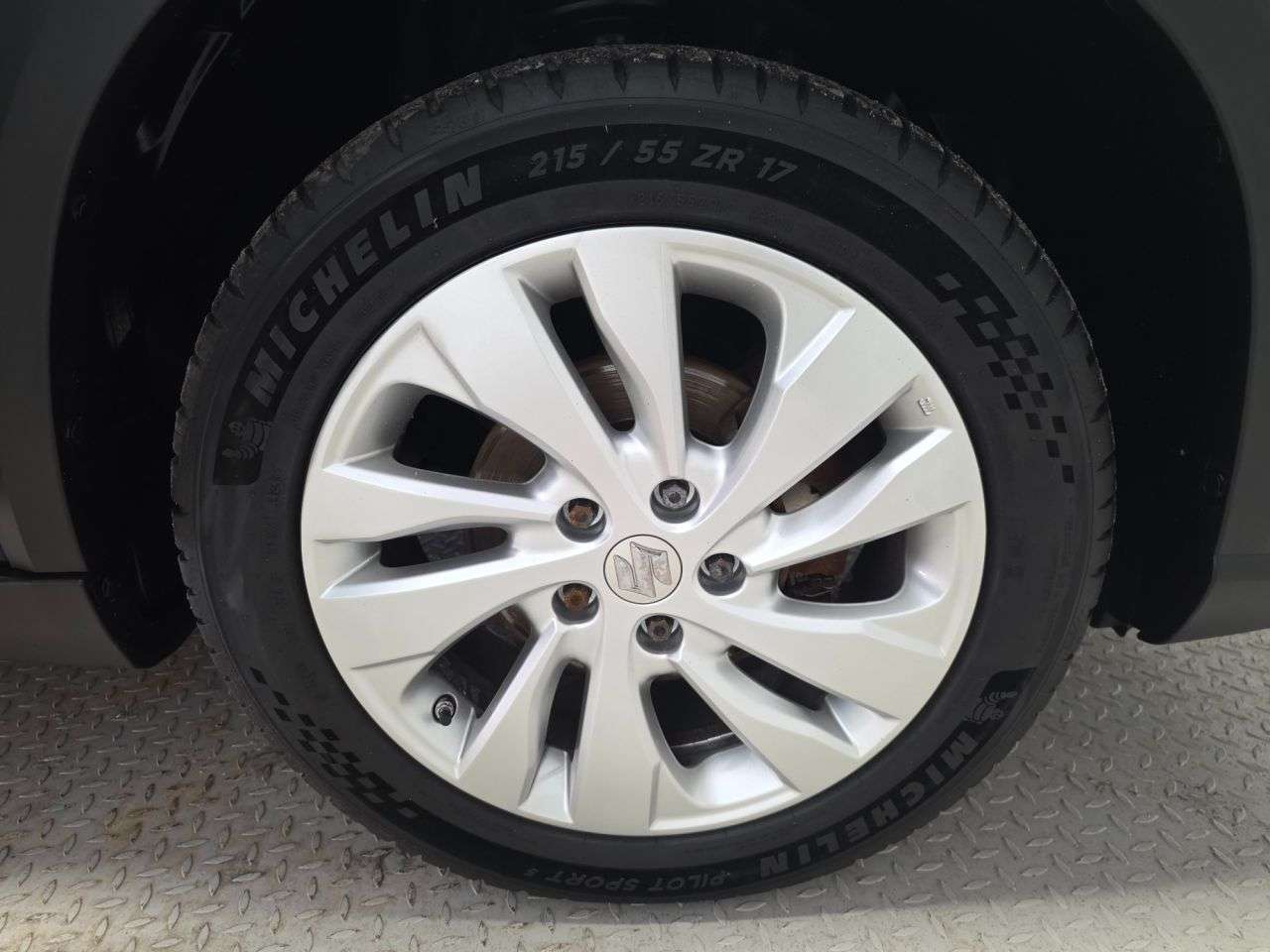 2023 SUZUKI S-CROSS 2023 SUZUKI S-CROSS