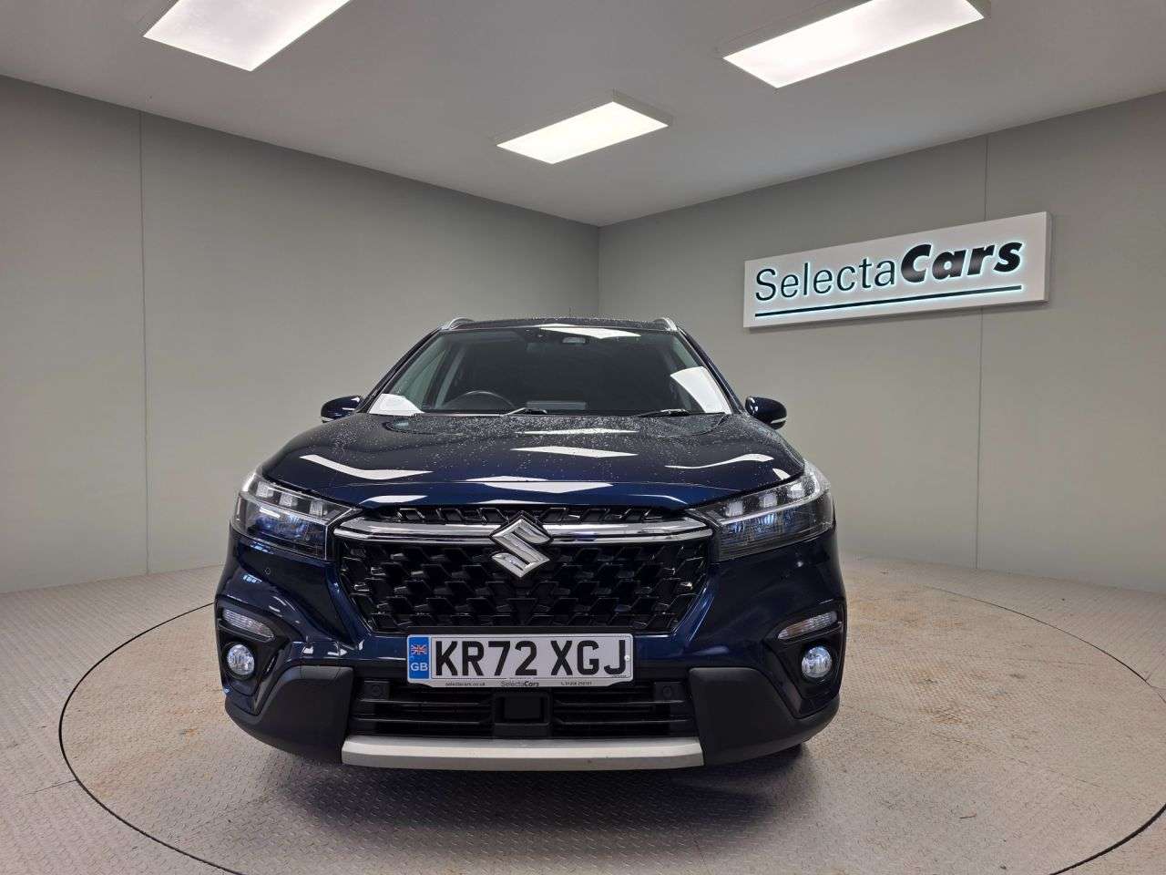 A 2023 SUZUKI S-CROSS 1.4 Boosterjet MHEV Motion SUV 5dr Petrol Hybrid Manual Euro 6 (s/s) (129 p A 2023 SUZUKI S-CROSS 1.4 Boosterjet MHEV Motion SUV 5dr Petrol Hybrid Manual Euro 6 (s/s) (129 p